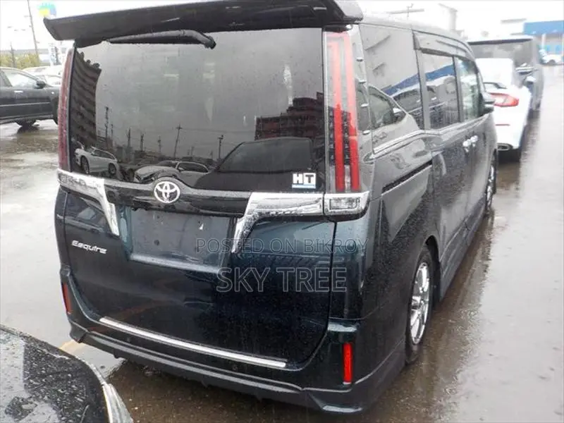 Toyota Esquire Gi Package 2021