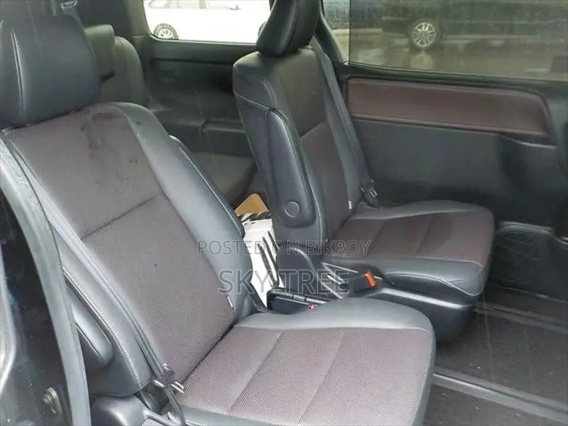 Toyota Esquire Gi Package 2021