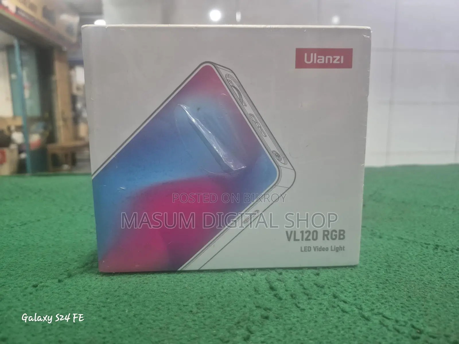 Ulanzi VL 120 RGB Led video Light