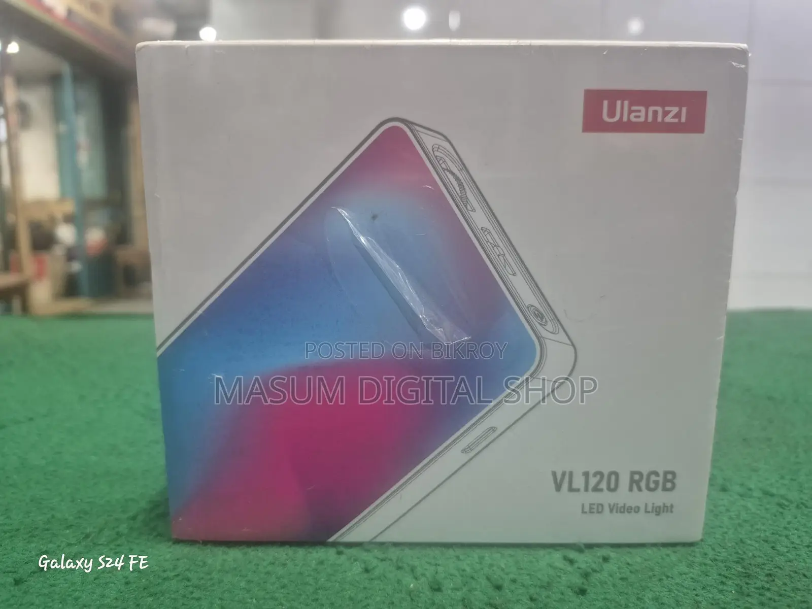 Ulanzi VL 120 RGB Led video Light