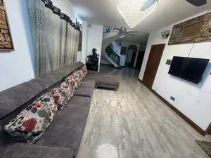 Luxurious Flat sale
