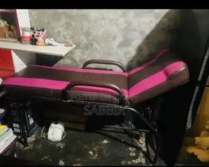 Facial bed