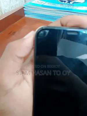 Apple iPhone XS (Used)