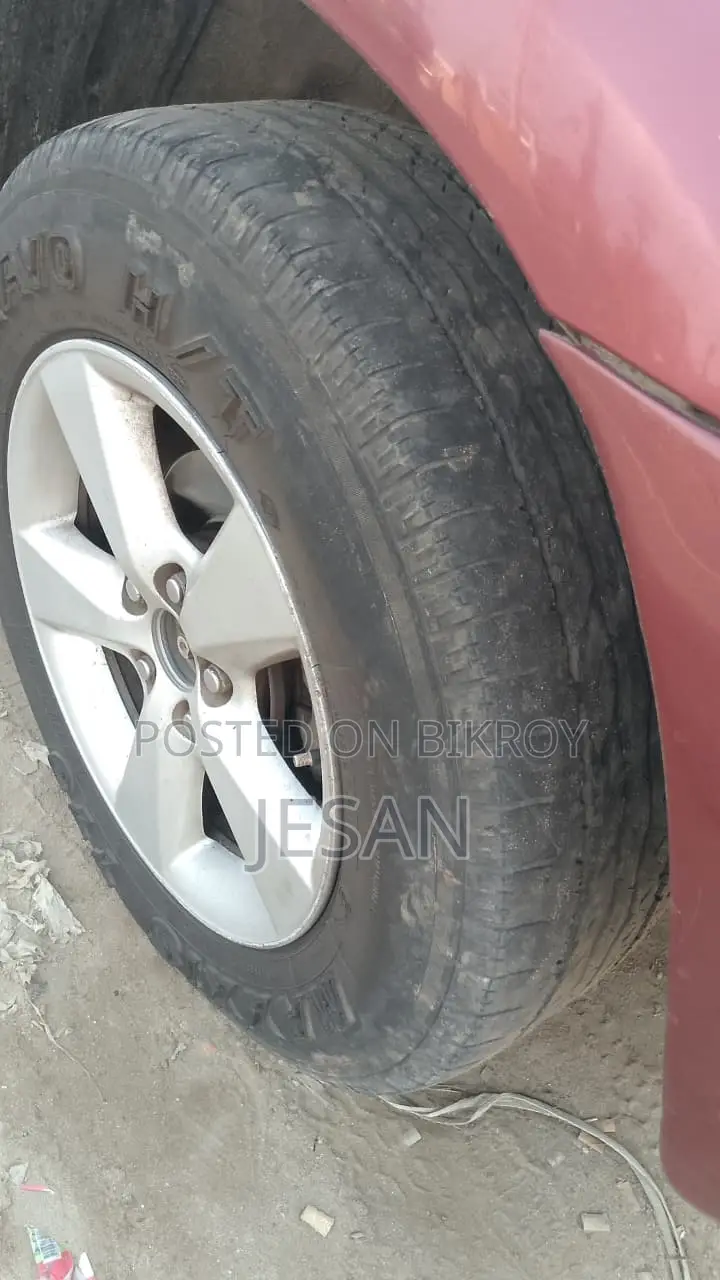 Toyota RAV4 2004