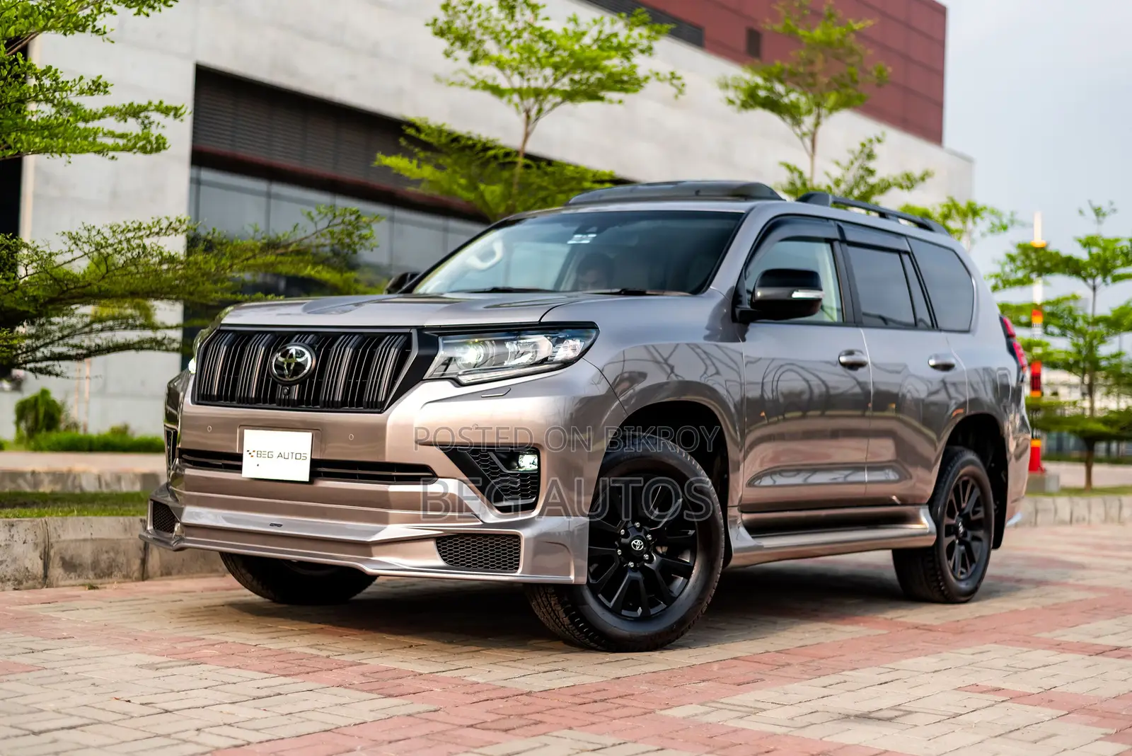 Toyota Prado 2023