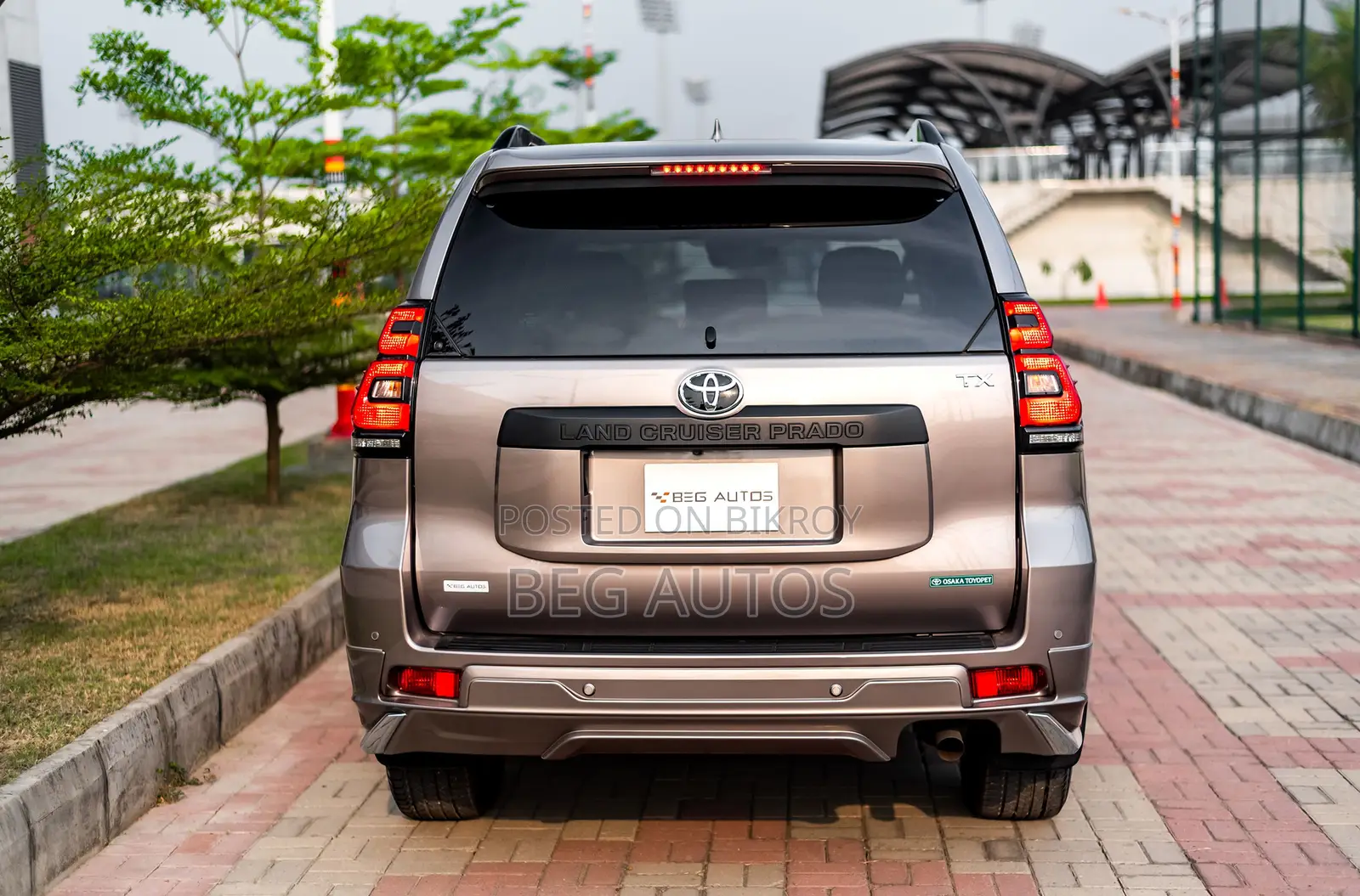 Toyota Prado 2023