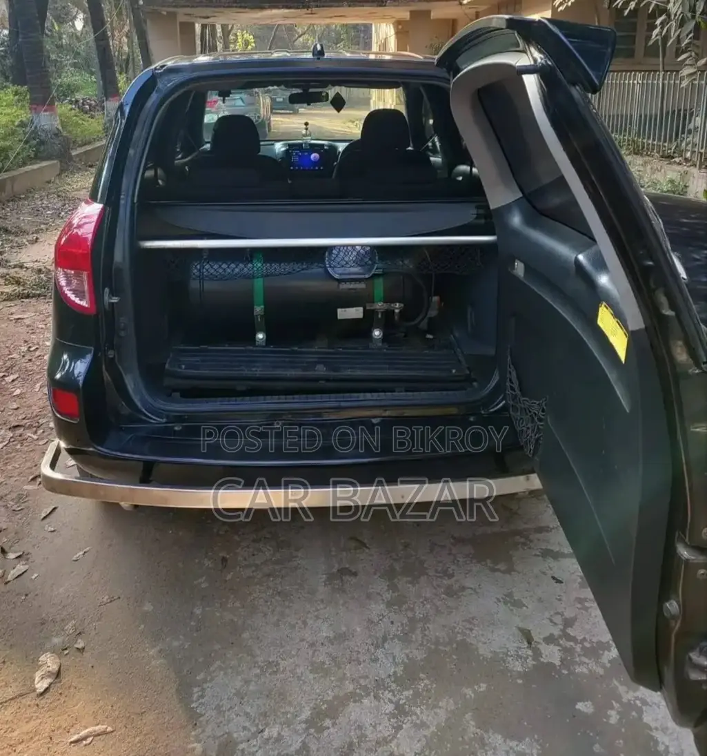 Toyota RAV4 L PKG NEW SHAPE 2.0L 2006 Black