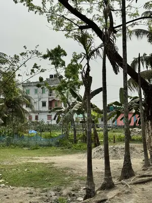 ২.৫ শতাংশ স্কয়ার এর জায়গা বিক্রয় করা হবে