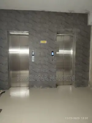 Urgent Flat Sale in Chandrima Model Town