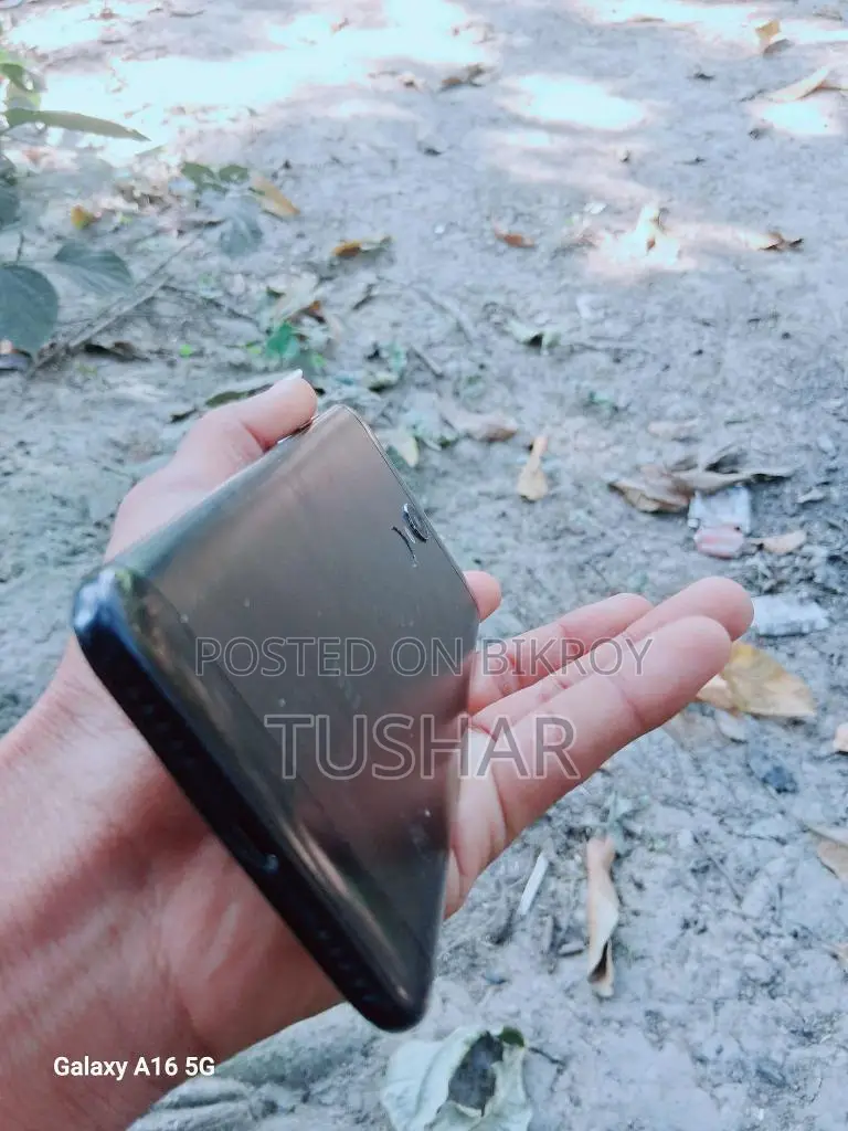 Xiaomi Redmi 5 Plus Ram 4 rom 64 (Used)