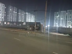 ফ্ল্যাট বিক্রির জন্য (শেয়ার)