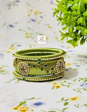 Handmade Kundan Bangles Size 22, 24, 26, 28