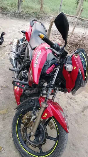 TVS Apache RTR 160 . 2018