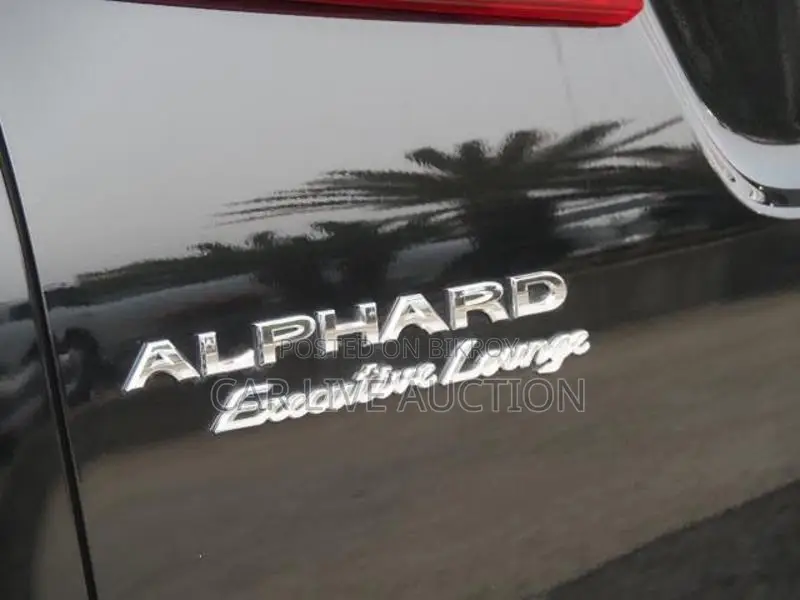 Toyota Alphard Executive Lounge 2022