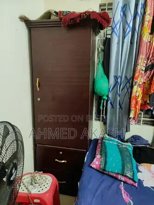 ওয়ার্ডরোব