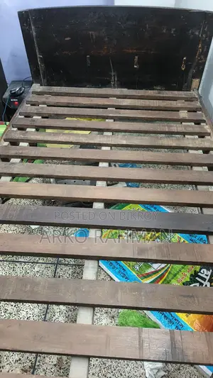 বিছানা বিক্রির জন্য