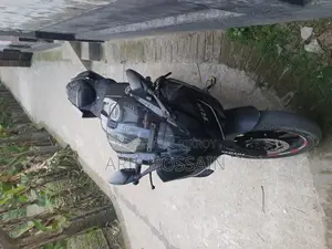 Yamaha R15 2021