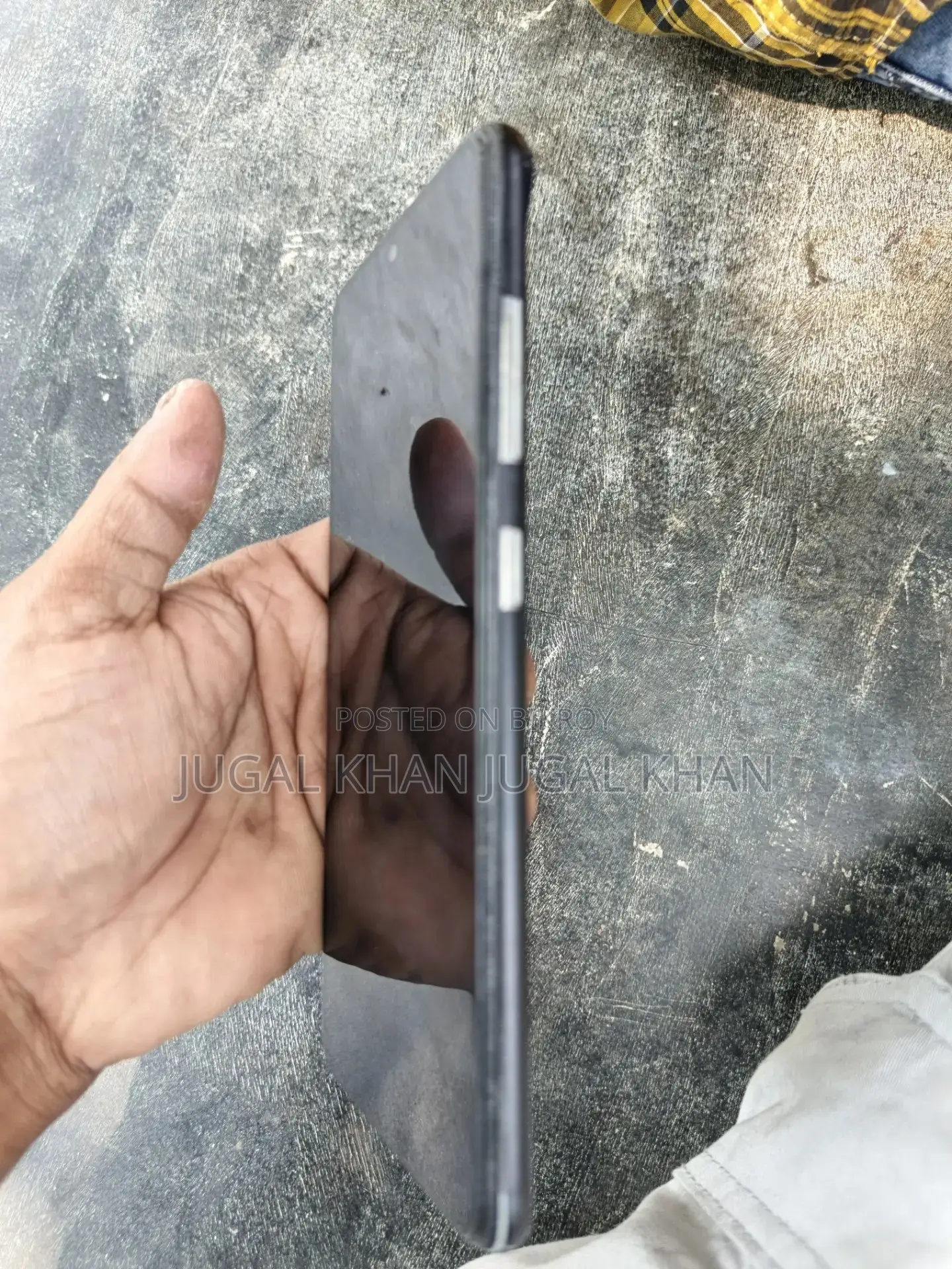 Samsung Galaxy A50 (Used)