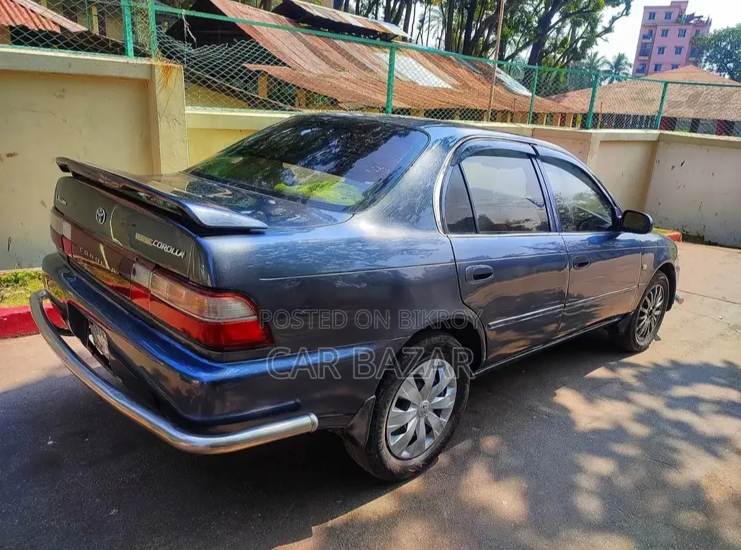 টয়োটা করোল্লা ১০০ এসই লিমিটেড জি ১৯৯৩