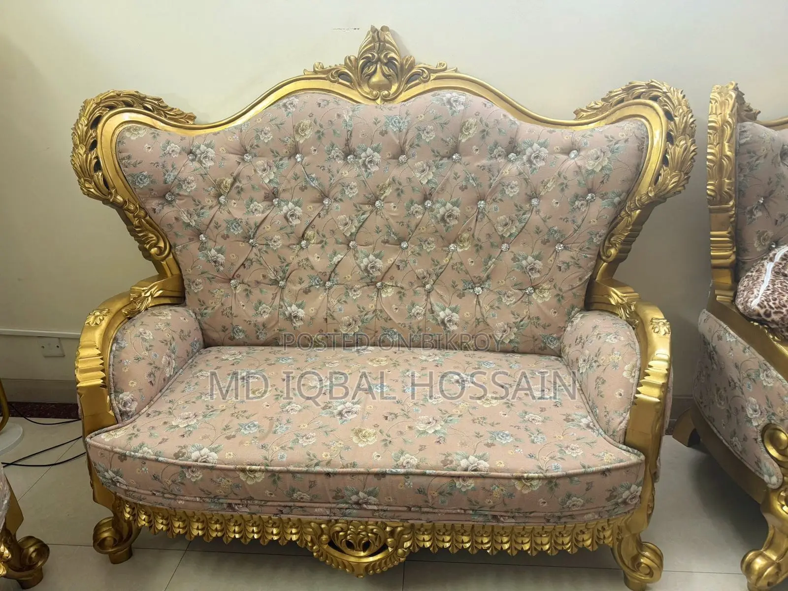 8-Seater Sofa Set with Center Table from Saudi Arabia for Sale
