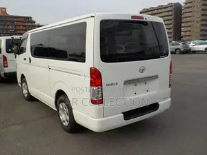 Toyota Hiace GL White 2022