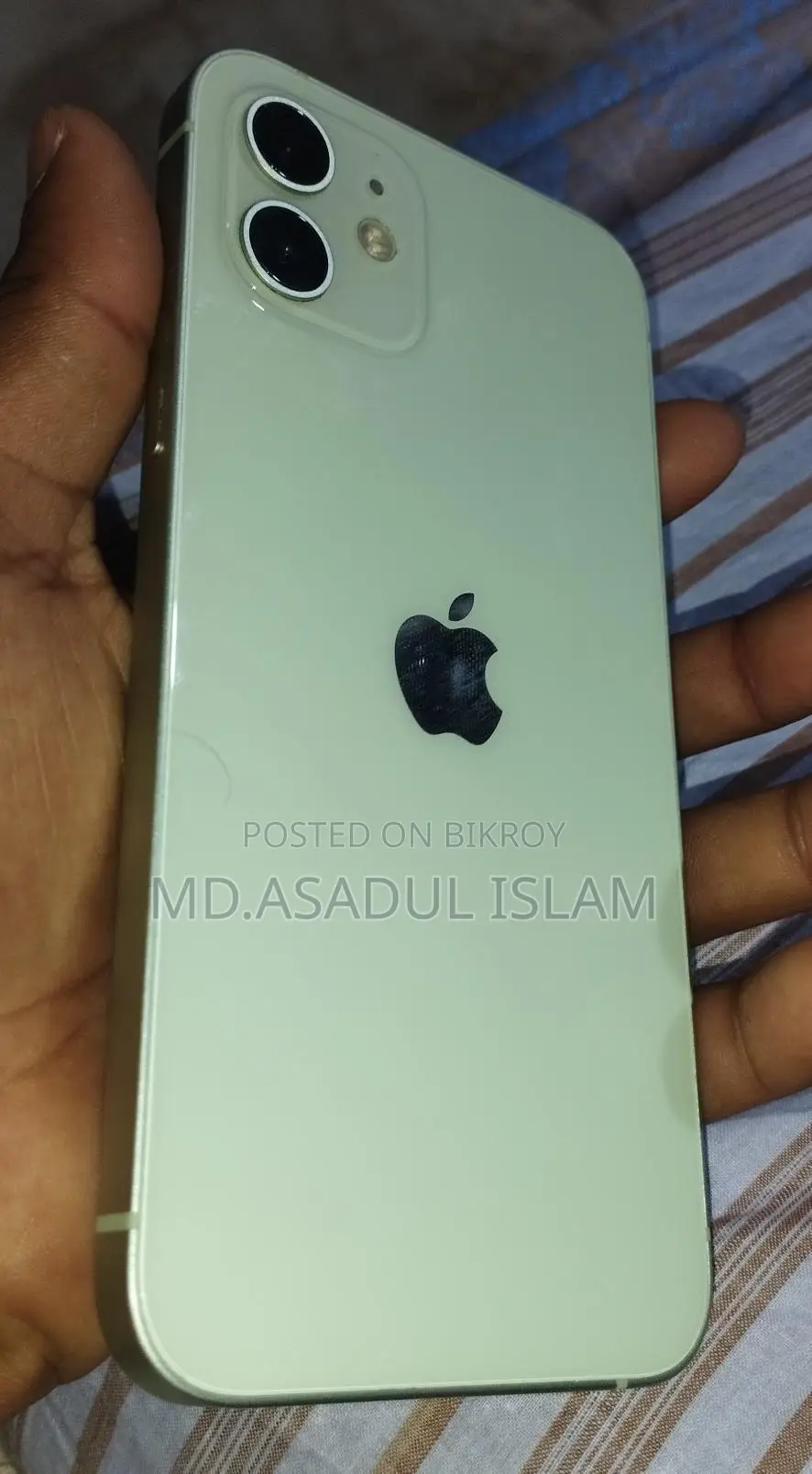 Apple iPhone 12 (Used)
