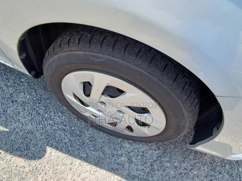 Toyota Axio EX NON HYBRID 2020