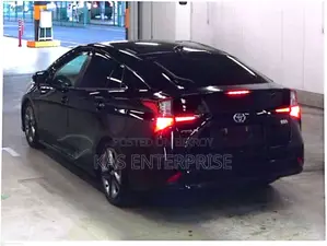 Toyota Prius S TOURING BLACK 4.5 2021