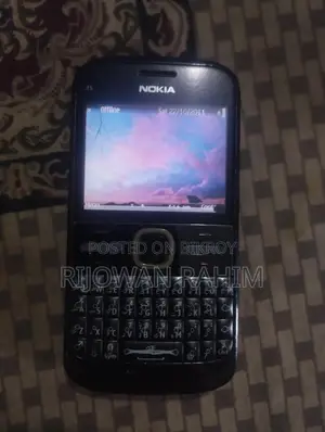 Nokia E5 (Used)