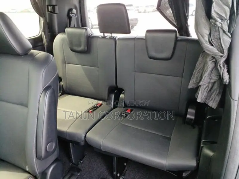 Toyota Esquire GI Micablue 2021