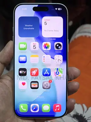 Apple iPhone 17 . (Used)