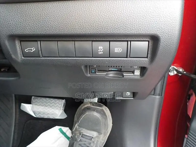 Toyota Harrier Z Pack. 2021