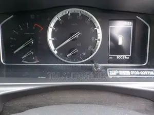 Toyota Hiace SUPER GL 4.0 PEARL 2021