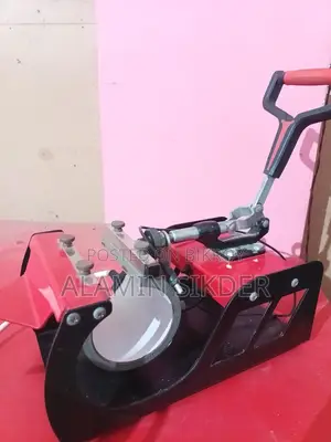 গেঞ্জি, মগ, প্লেট প্রিন্টং মেশিন বিক্রি হবে।
