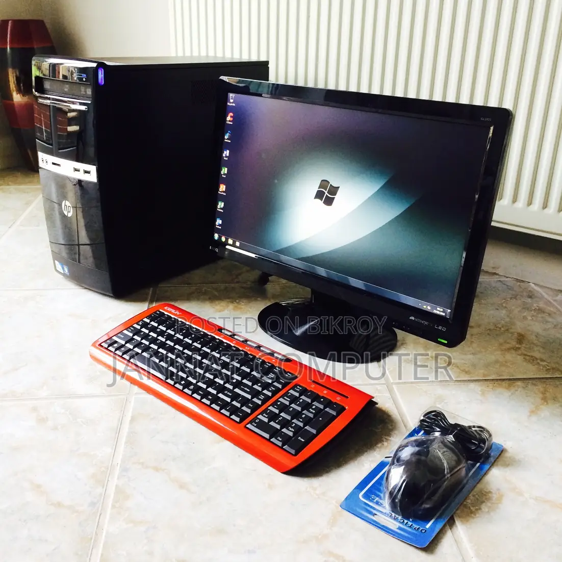 DUAL CORE + 2GB RAM + 160GB HDD + Dell 19" LED