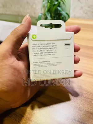 Apple 20w Usb-c Power Adapter 3 Pin Original