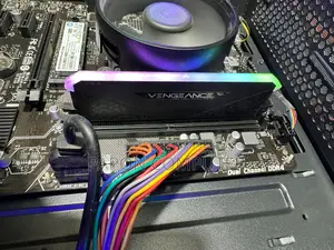 CORSAIR VENGEANCE RGB RS 8GB DDR4 3600MHz RAM