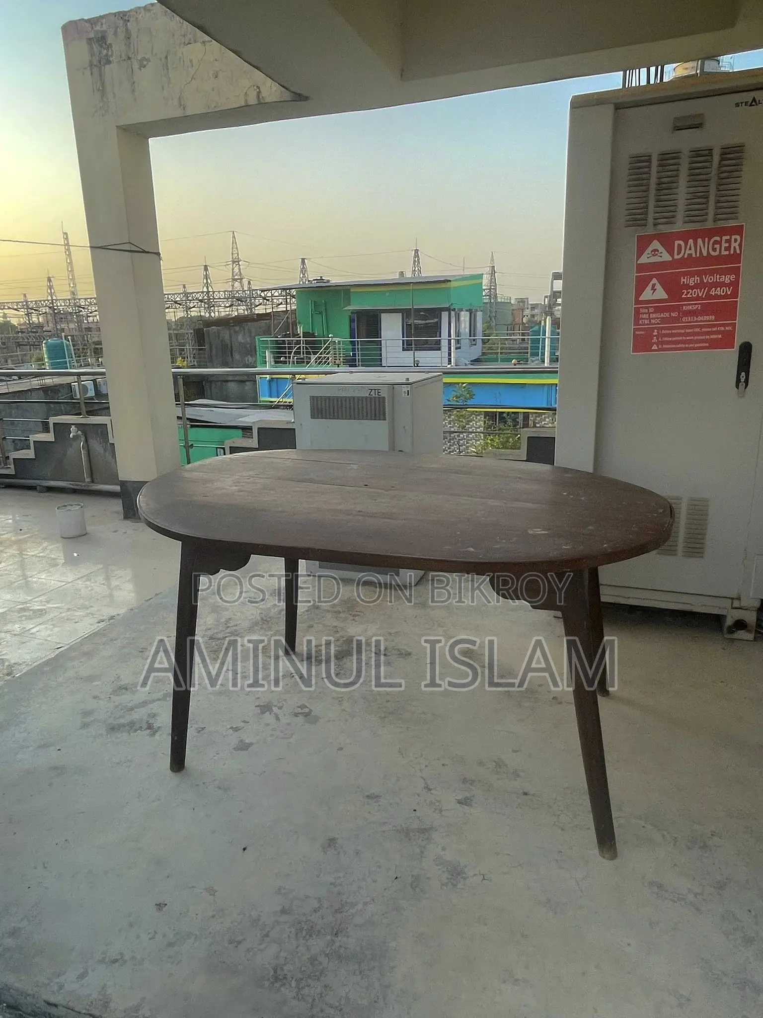 Wooden Dining Table
