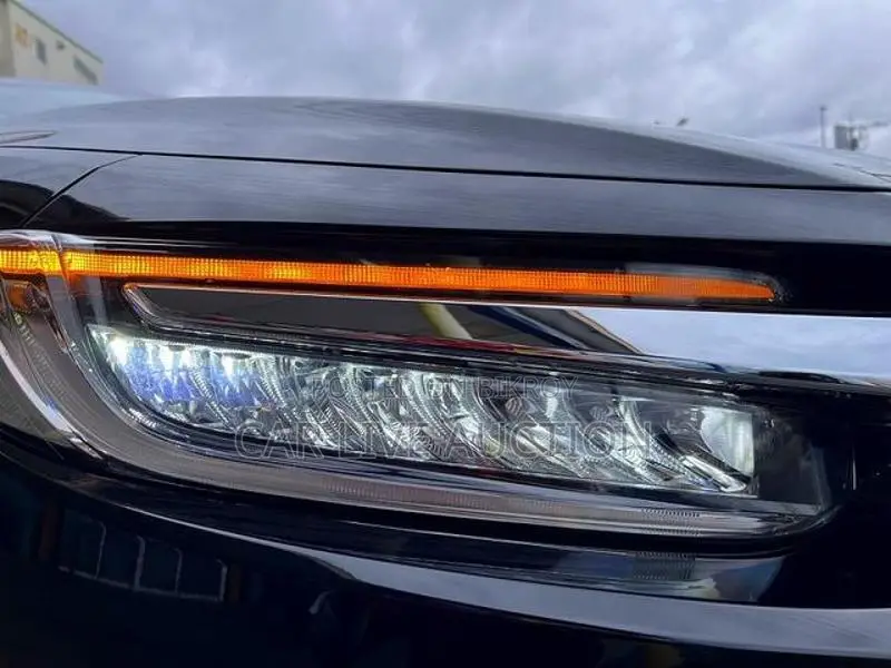 Honda Insight Hybrid LX package 2022
