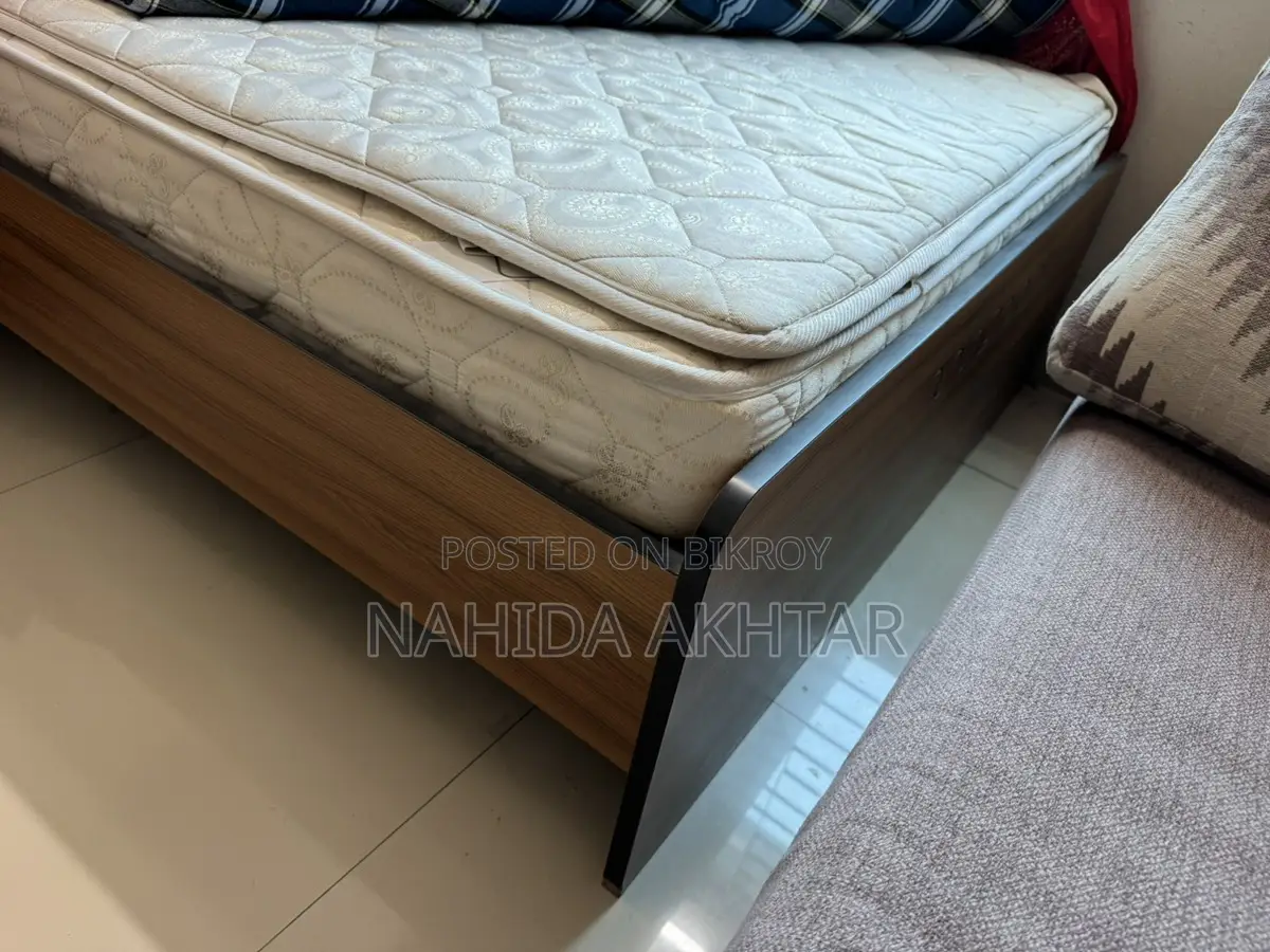 Bed With Mattress And Topper