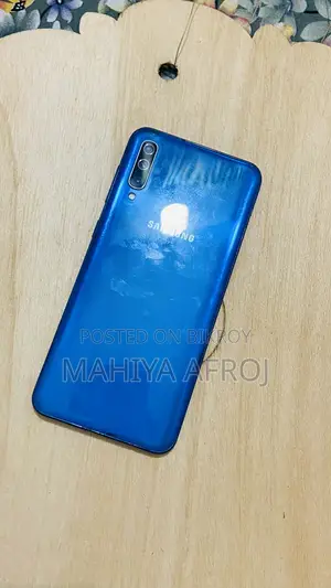 Samsung Galaxy A50 (Used)