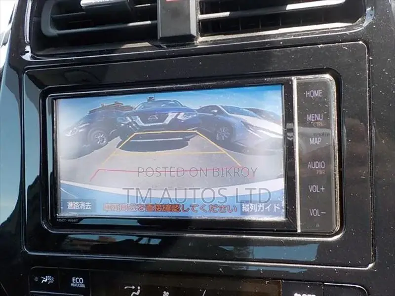 Toyota Prius S LED PKG 4.0 PEARL 2020