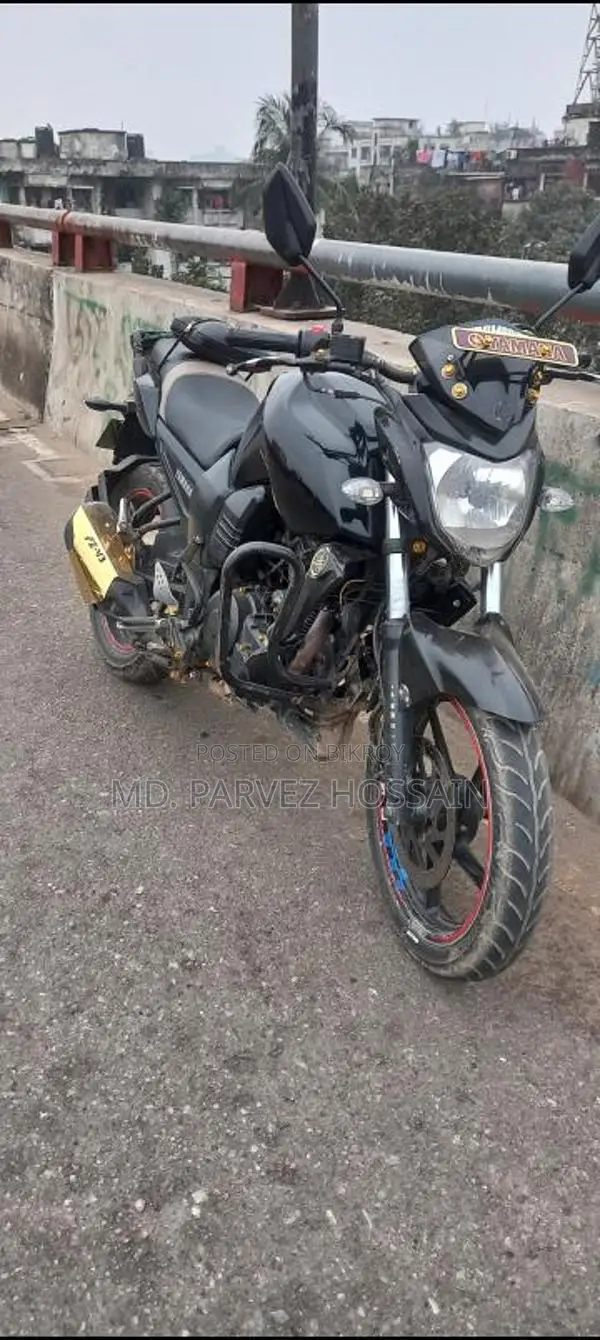 Yamaha FZS . 2012