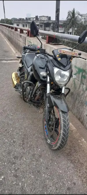 Yamaha FZS . 2012