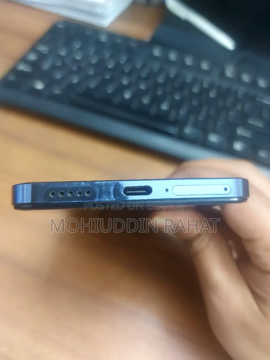 Vivo V30 Lite (Used)