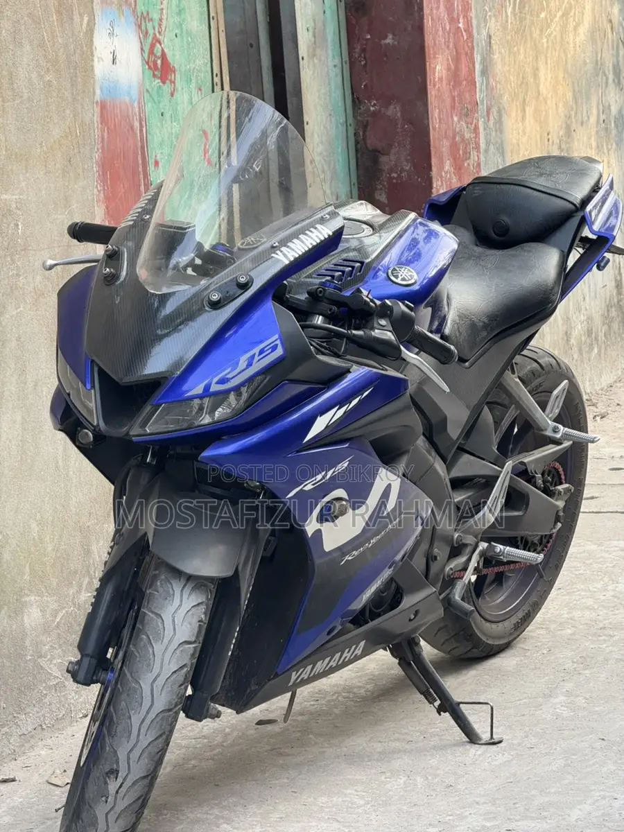 Yamaha R15 V3 Movistar . 2020