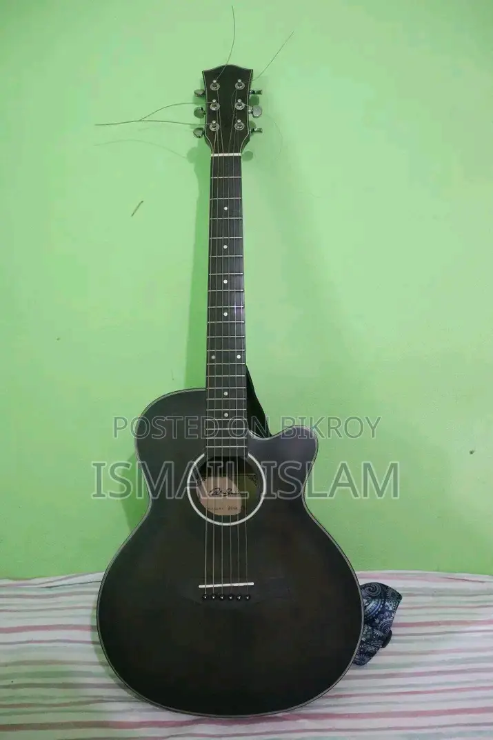 Travel Guitar