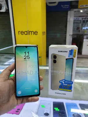 Samsung Galaxy A06 128 GB Gold