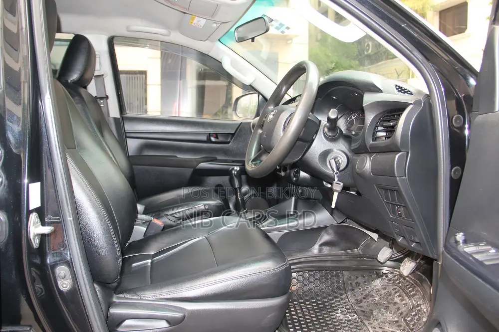 Toyota Hilux New Shape Carryboy 2018