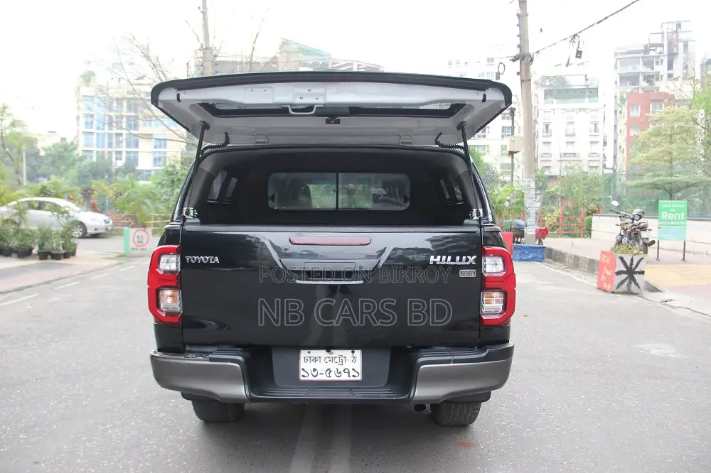 Toyota Hilux New Shape Carryboy 2018